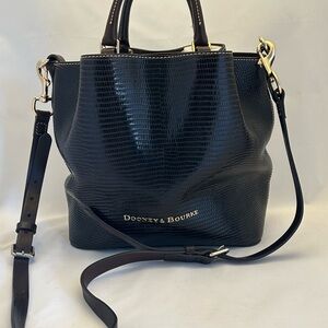 Dooney & Bourke Lizard Embossed Barlow Tote NWOT